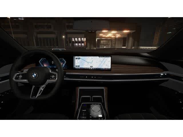 Thumbnail: 2025 BMW 7 Series - 10