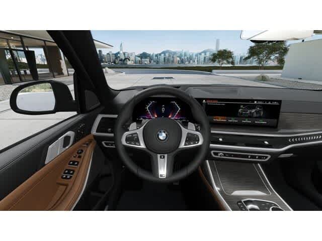 Thumbnail: 2026 BMW X7 - 13