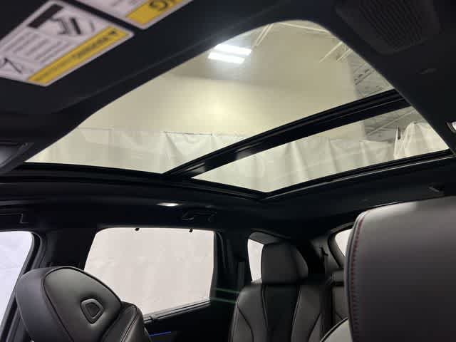 Thumbnail: 2025 Acura MDX - 23