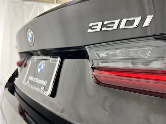 Thumbnail: 2023 BMW 3 Series - 17