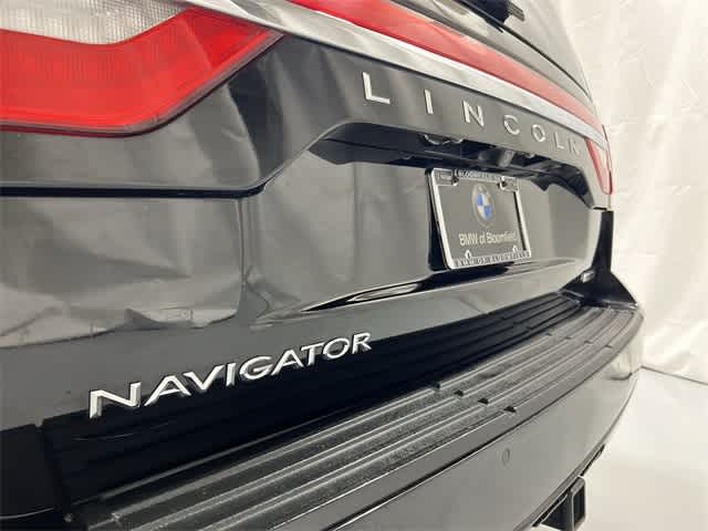 Thumbnail: 2016 Lincoln Navigator - 17