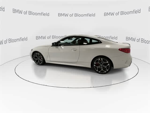 Thumbnail: 2025 BMW 4 Series - 5