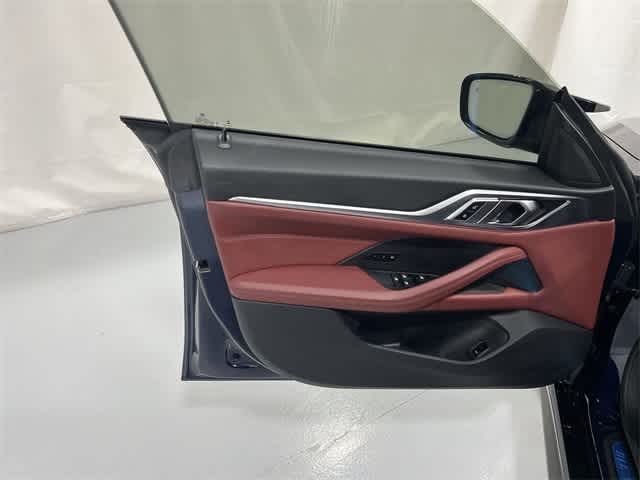 Thumbnail: 2022 BMW 4 Series - 35