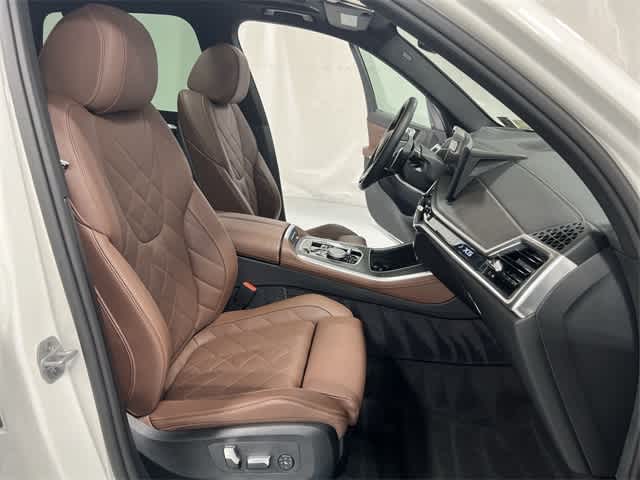 Thumbnail: 2026 BMW X5 - 26