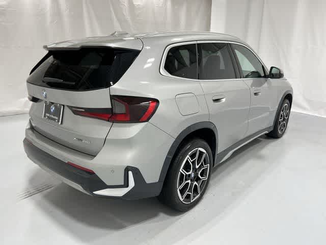 Thumbnail: 2025 BMW X1 - 14