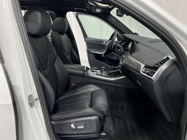 Thumbnail: 2023 BMW X5 - 26