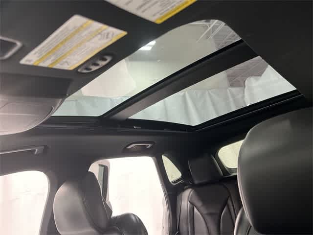 Thumbnail: 2016 Lincoln MKC - 23