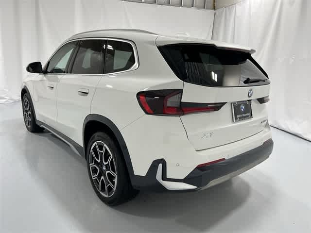 Thumbnail: 2024 BMW X1 - 12