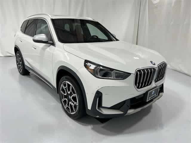 Thumbnail: 2024 BMW X1 - 15