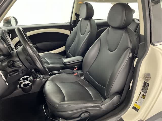 Thumbnail: 2013 MINI Cooper Hardtop - 21