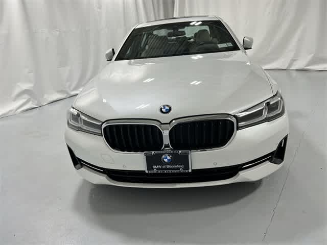 Thumbnail: 2023 BMW 5 Series - 16