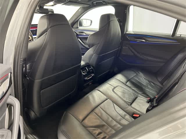 Thumbnail: 2023 BMW M5 - 23