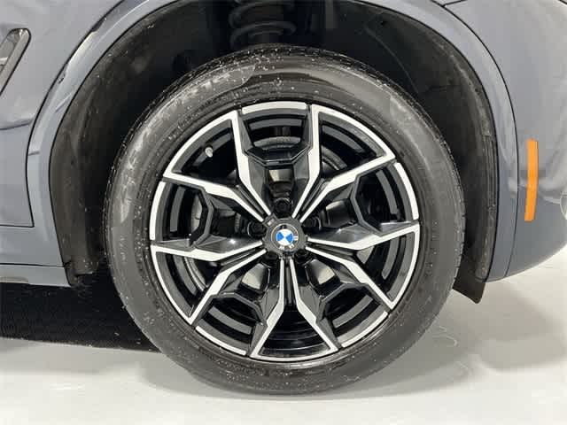 Thumbnail: 2023 BMW X4 - 18