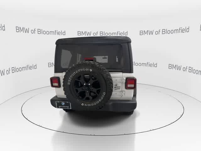 Thumbnail: 2022 Jeep Wrangler - 7
