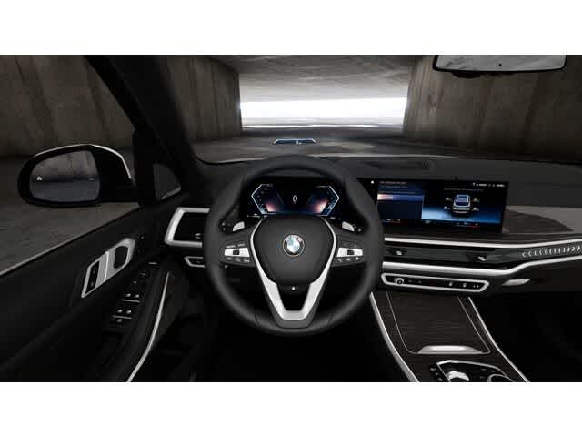 Thumbnail: 2026 BMW X5 - 13