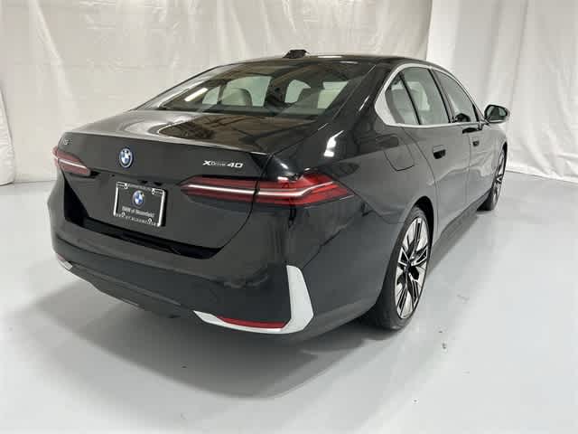 Thumbnail: 2025 BMW i5 - 14
