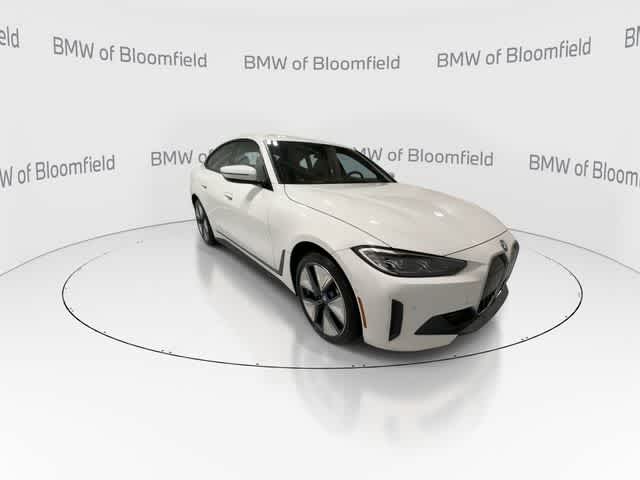 Thumbnail: 2023 BMW i4 - 2