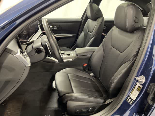 Thumbnail: 2024 BMW 3 Series - 21