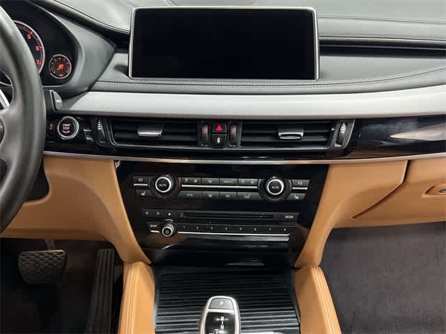 Thumbnail: 2019 BMW X6 - 28