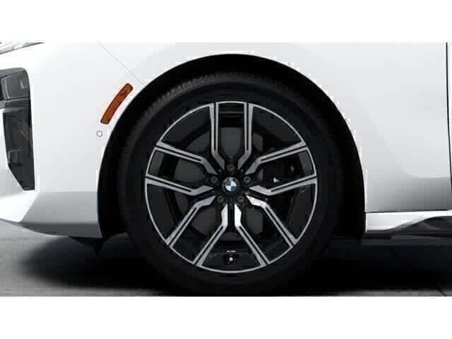 Thumbnail: 2026 BMW i7 - 7
