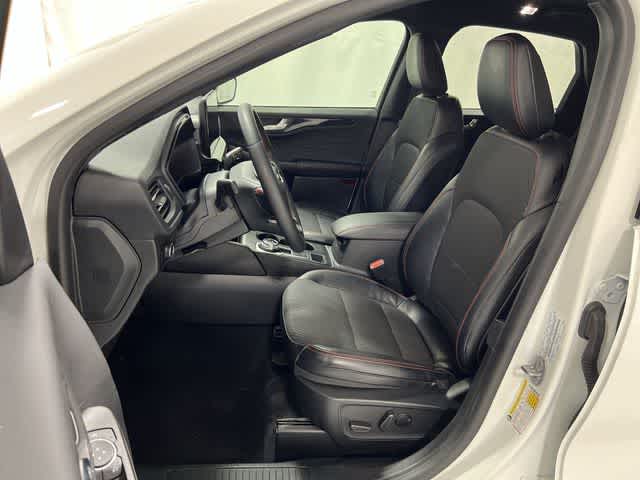 Thumbnail: 2023 Ford Escape - 21