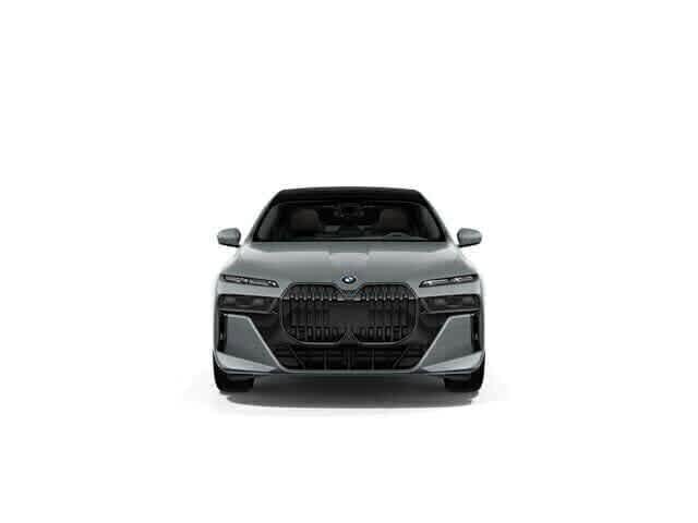 Thumbnail: 2026 BMW 7 Series - 3