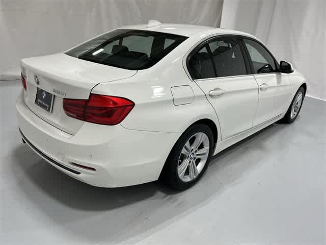 Thumbnail: 2018 BMW 3 Series - 14