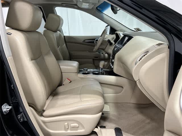 Thumbnail: 2014 Nissan Pathfinder - 26