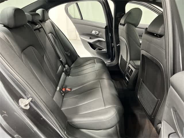 Thumbnail: 2021 BMW 3 Series - 25