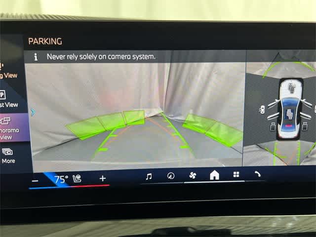 Thumbnail: 2025 BMW i5 - 29