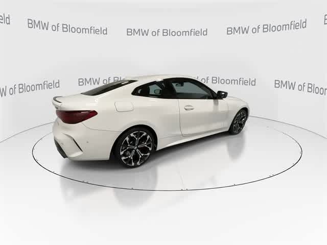 Thumbnail: 2025 BMW 4 Series - 8