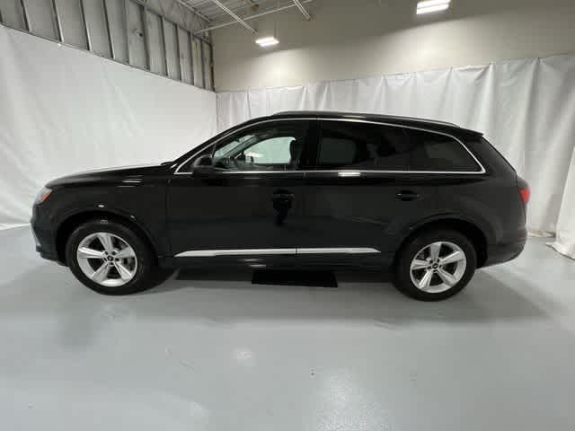 Thumbnail: 2023 Audi Q7 - 10
