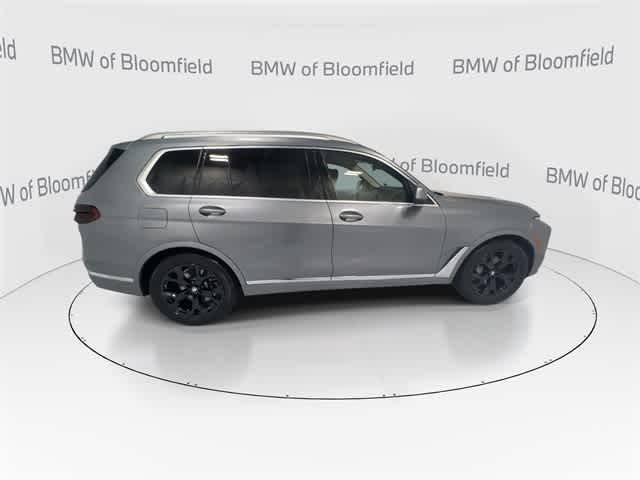 Thumbnail: 2024 BMW X7 - 9