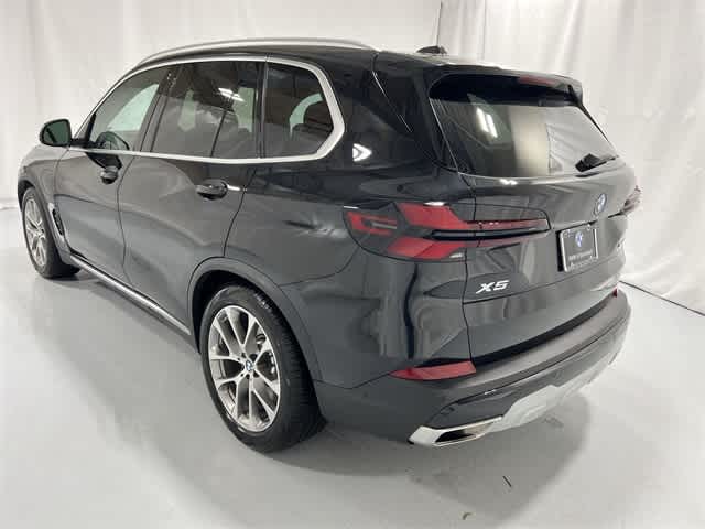 Thumbnail: 2026 BMW X5 - 12