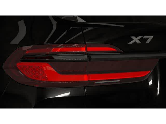 2026 BMW X7 xDrive40i 8
