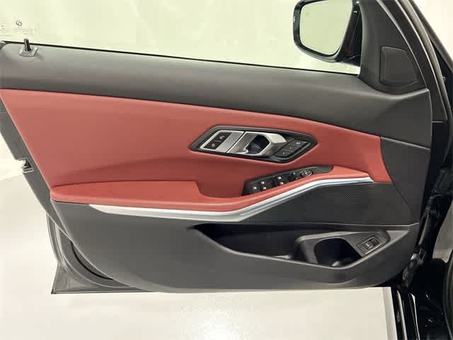 Thumbnail: 2023 BMW 3 Series - 35