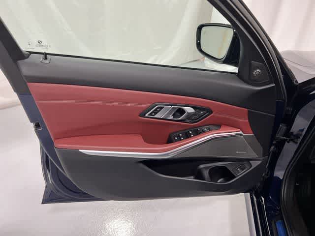 Thumbnail: 2023 BMW 3 Series - 35