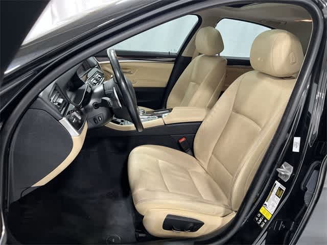 Thumbnail: 2016 BMW 5 Series - 21