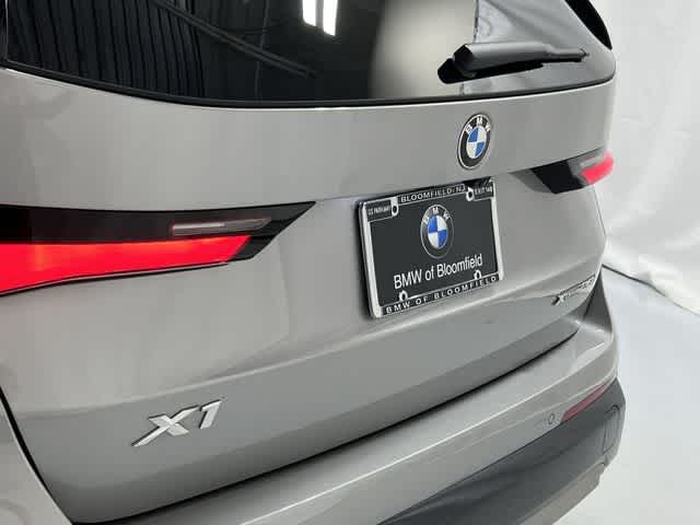 Thumbnail: 2025 BMW X1 - 17