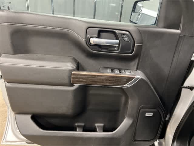 Thumbnail: 2020 Chevrolet Silverado 1500 - 34