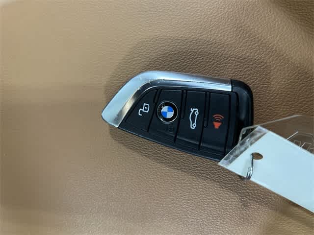 Thumbnail: 2022 BMW X3 - 33