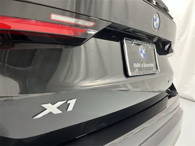 Thumbnail: 2025 BMW X1 - 17