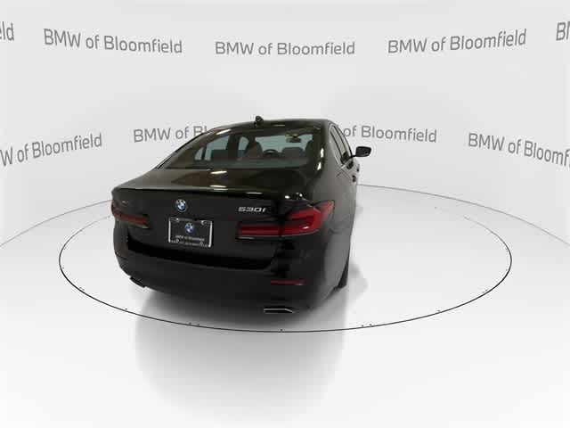 Thumbnail: 2023 BMW 5 Series - 7