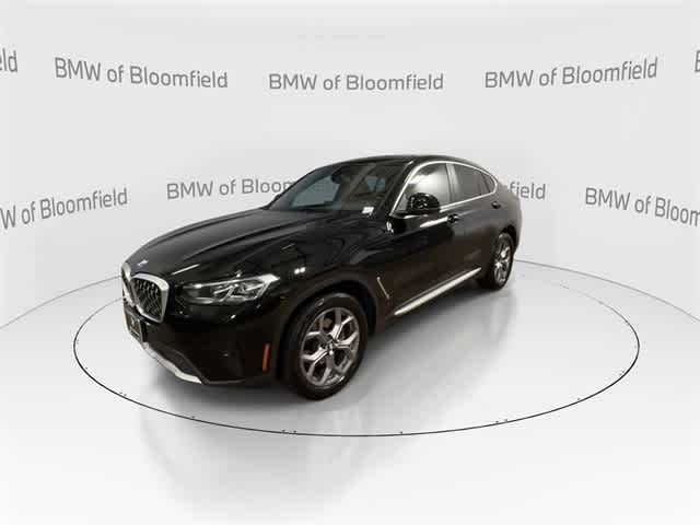 Thumbnail: 2023 BMW X4 - 4