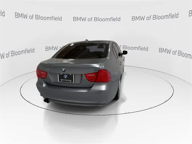 Thumbnail: 2011 BMW 3 Series - 7