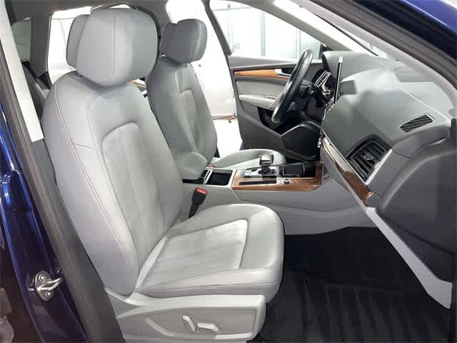Thumbnail: 2022 Audi Q5 - 26