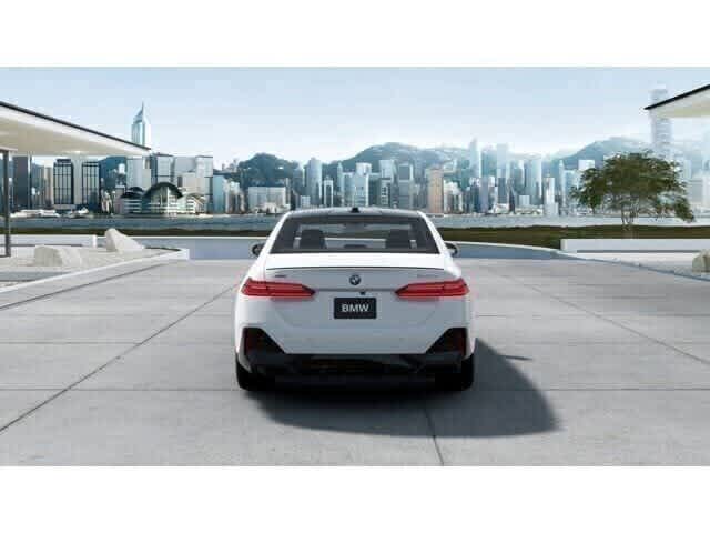 Thumbnail: 2027 BMW 5 Series - 7