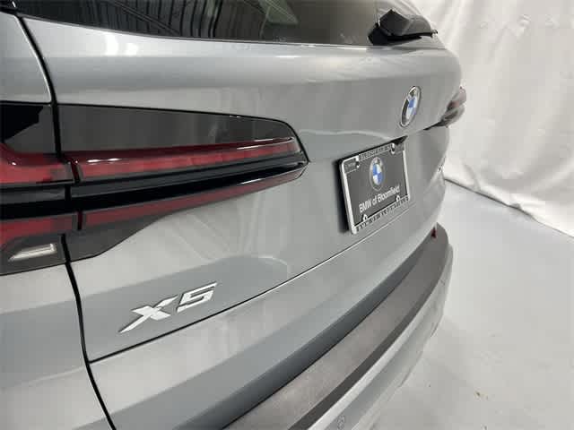 Thumbnail: 2025 BMW X5 - 17