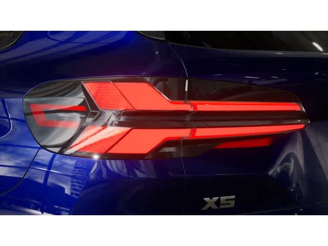 Thumbnail: 2026 BMW X5 - 8