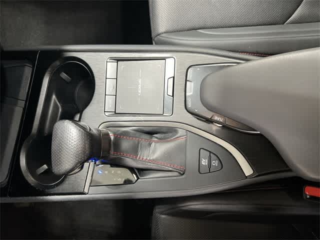 Thumbnail: 2019 Lexus UX - 30